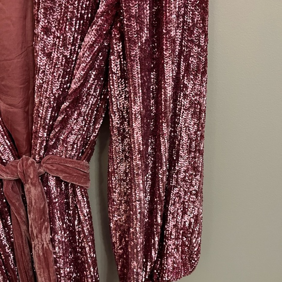 Retrofete GABRIELLE SEQUIN ROBE - Picture 15 of 16